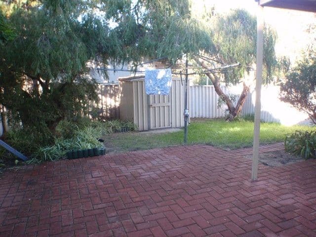 6b Casserley Avenue, GIRRAWHEEN WA 6064, Girrawheen - Thumbnail 6