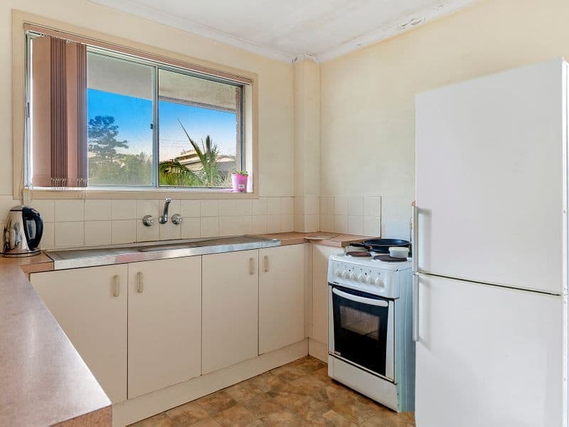 35 Seagull Avenue, Mermaid Beach QLD 4218, Mermaid Beach - Thumbnail 2