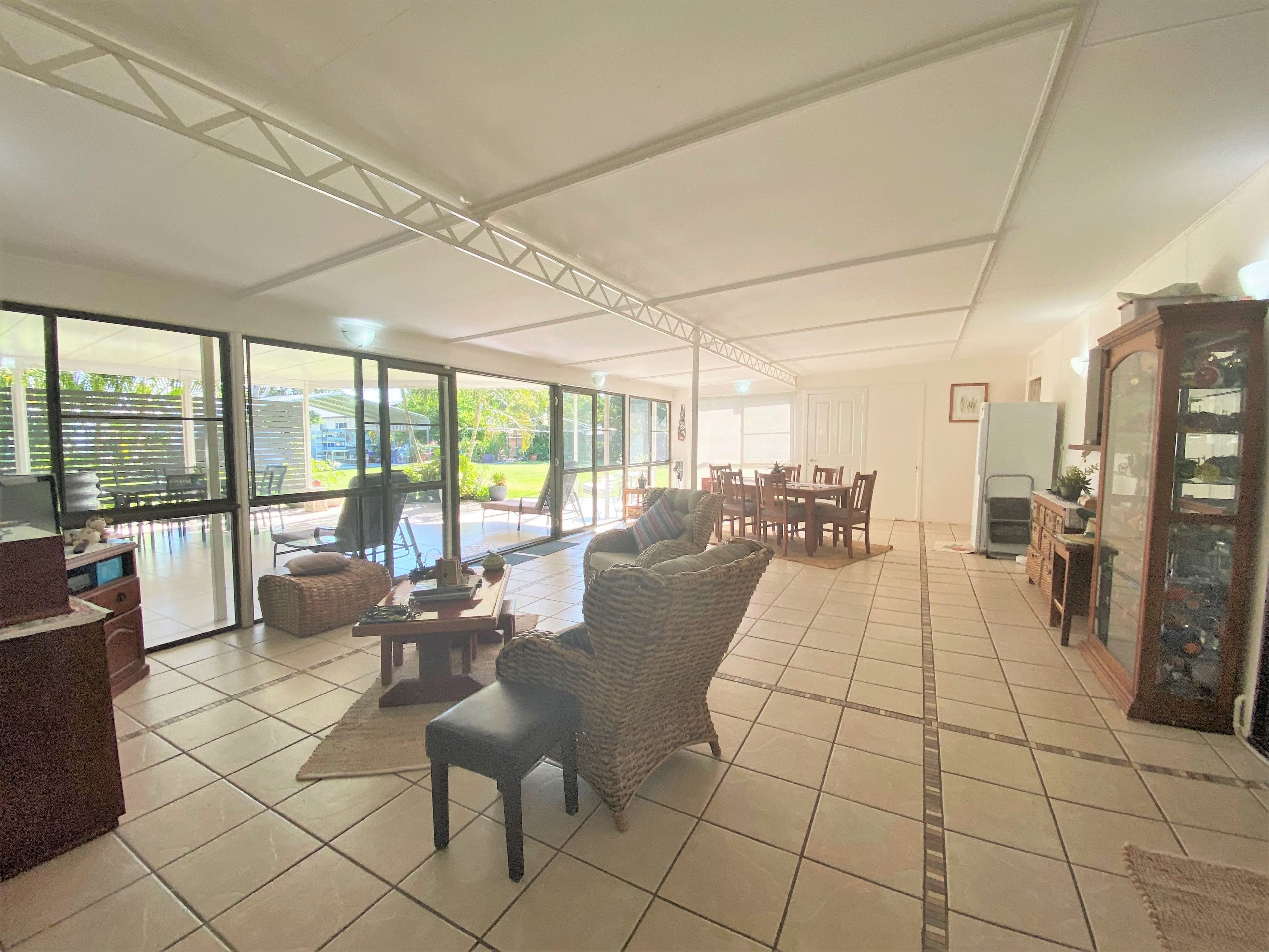 98 Yew Street, Barcaldine QLD 4725, Barcaldine - Thumbnail 8