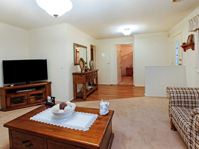 12 Woodvale Court, BELL PARK VIC 3215, Bell Park - Thumbnail 3