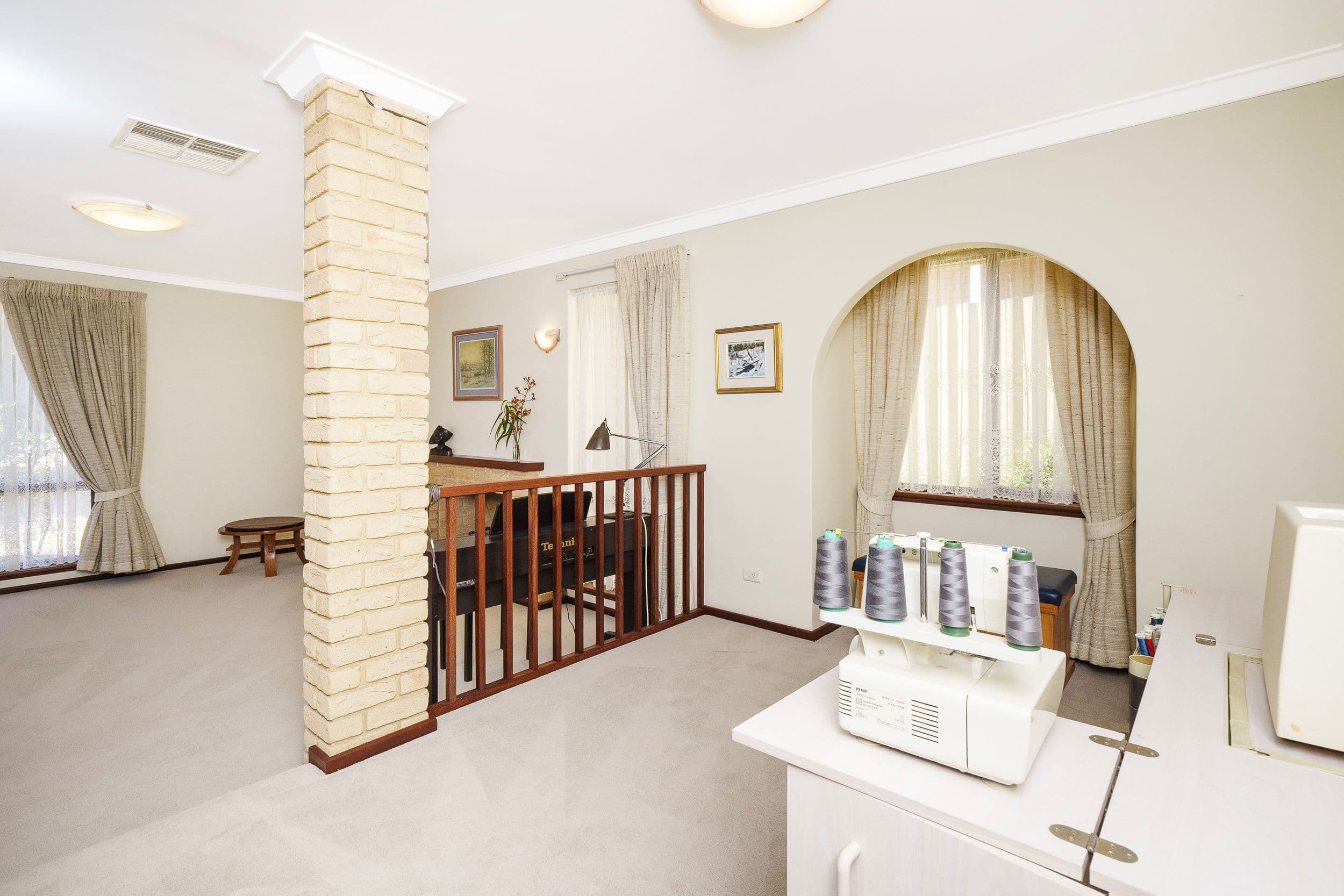 73 Justin Drive, Sorrento WA 6020, Sorrento - Thumbnail 2