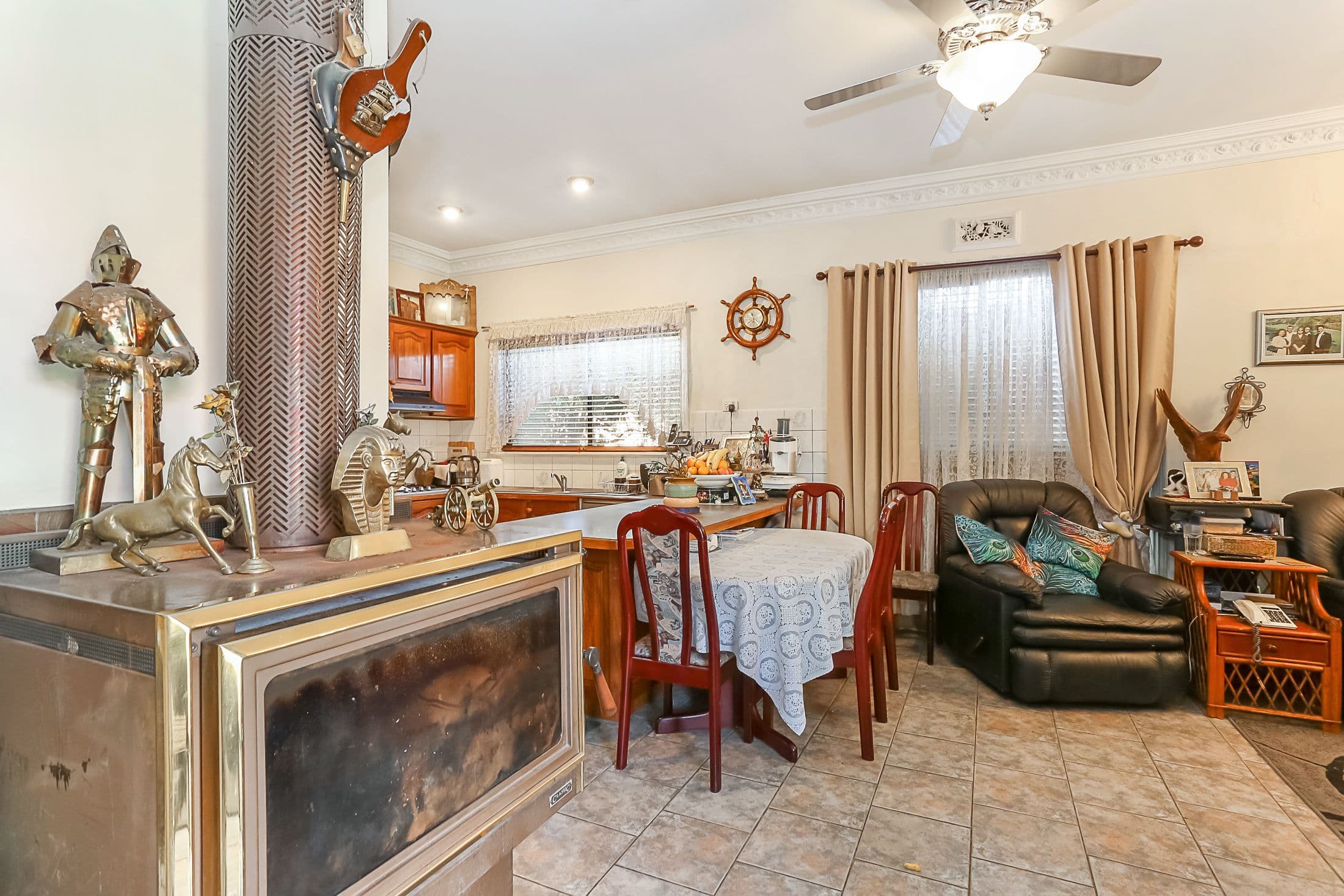 161 Glenroy Road, Glenroy VIC 3046, Glenroy - Thumbnail 2