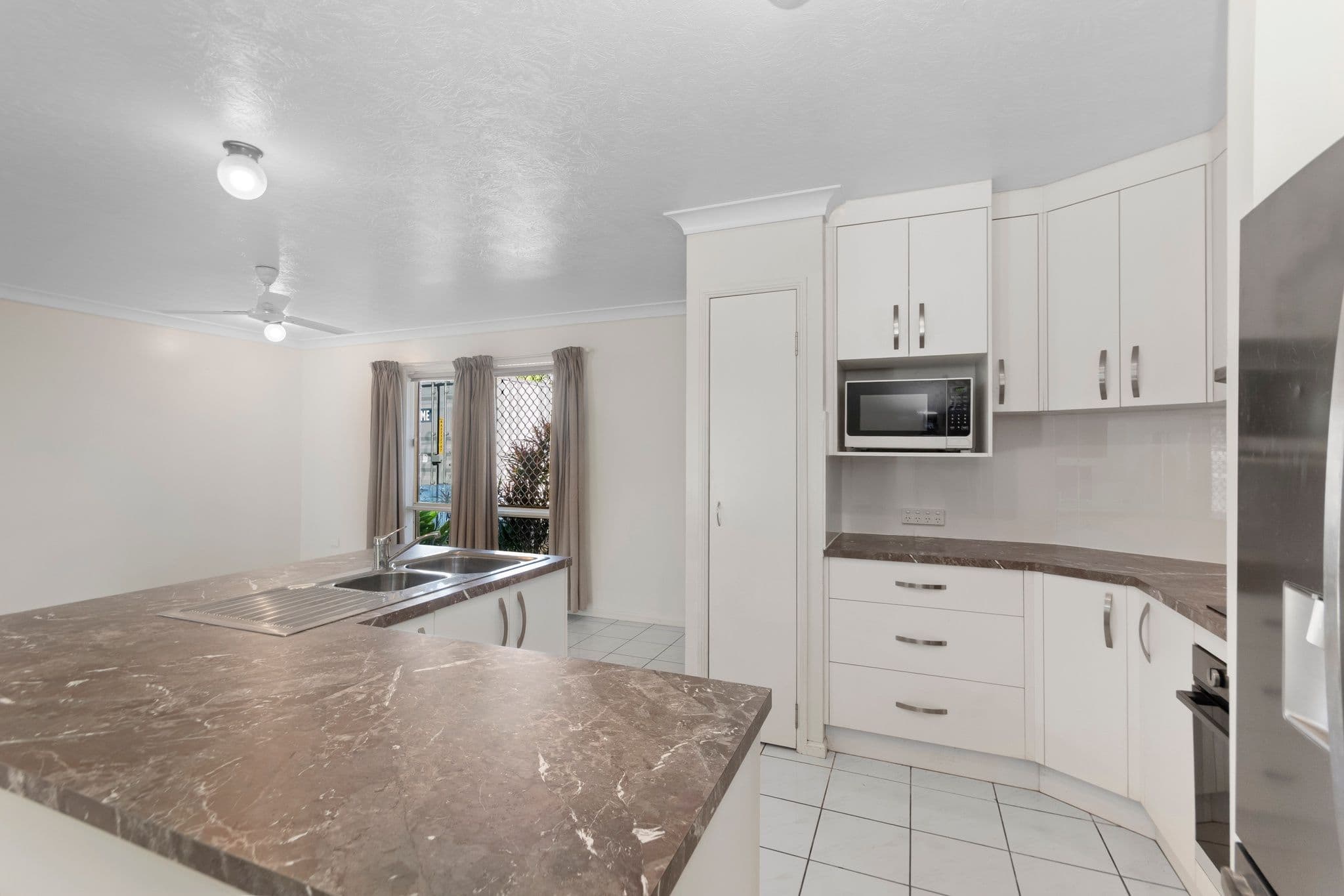 57 Eliza Street, Kelso QLD 4815, Kelso - Thumbnail 4