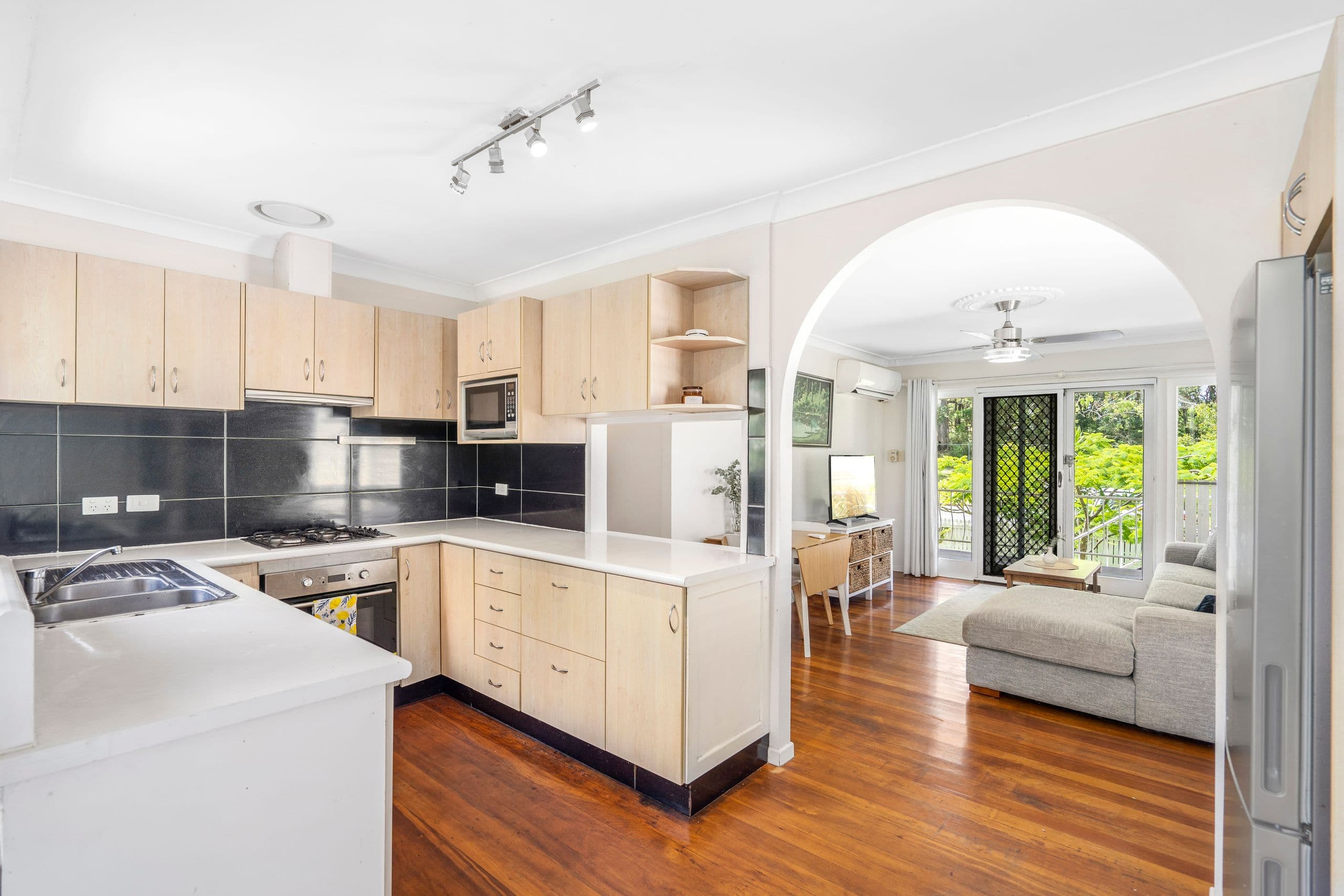 41 Kitchener Street, Tugun QLD 4224, Tugun - Thumbnail 5