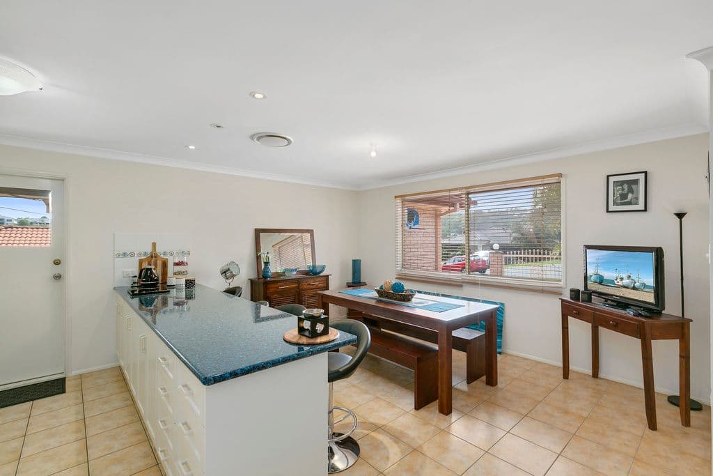 7 Tawanga Close, Pacific Pines QLD 4211, Pacific Pines - Thumbnail 5