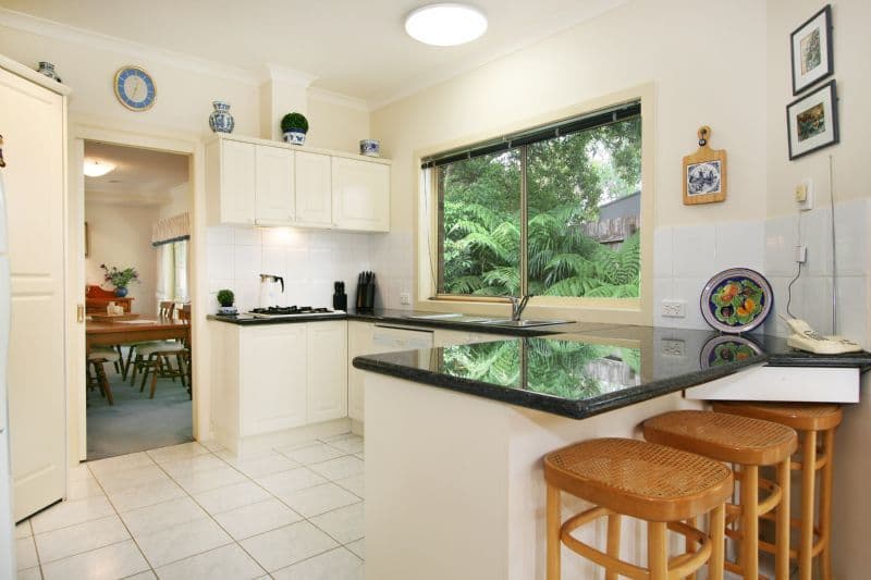 37 Coven Avenue, HEATHMONT VIC 3135, Heathmont - Thumbnail 2