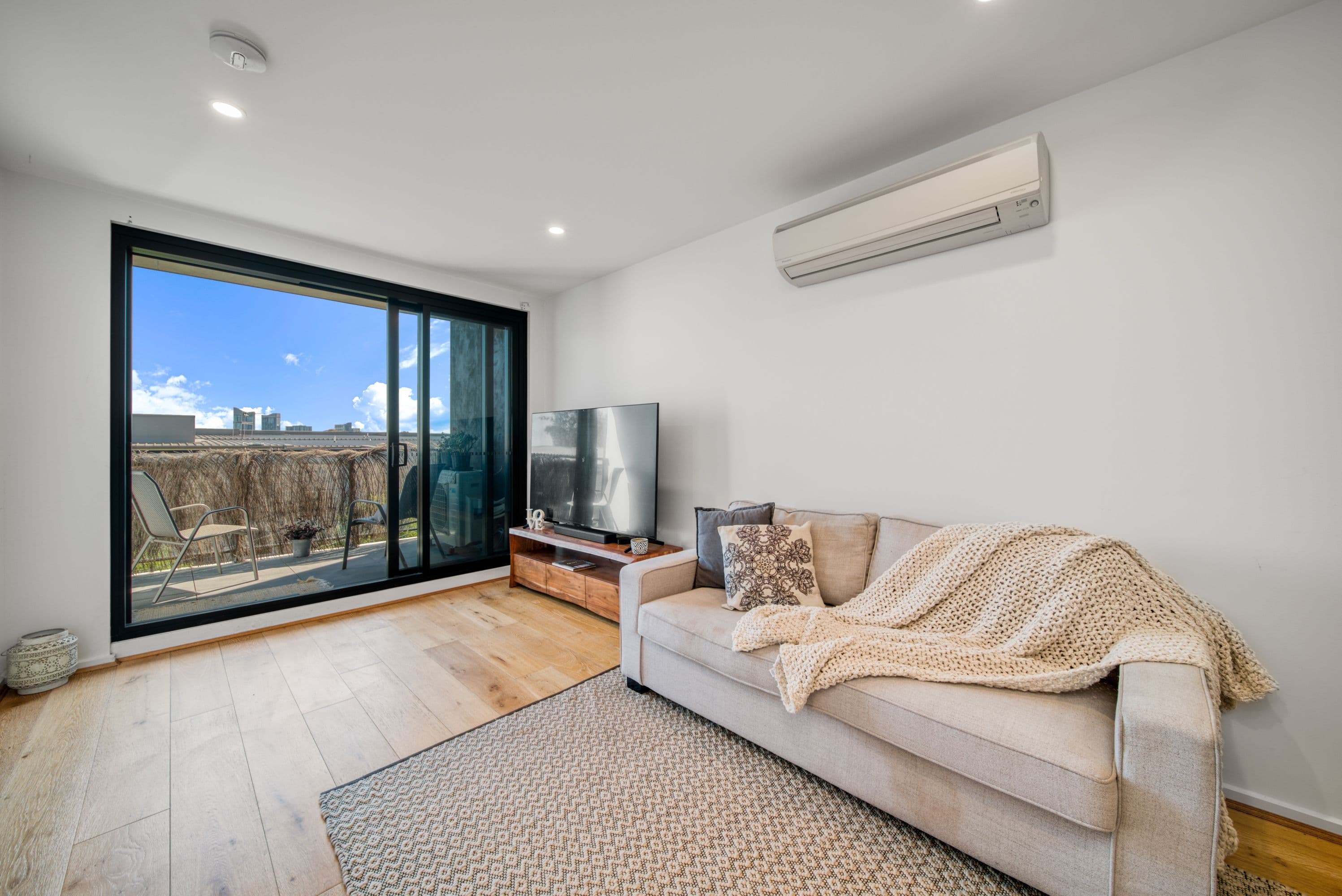 15 Bowman Street, Macquarie ACT 2614, Macquarie - Thumbnail 4