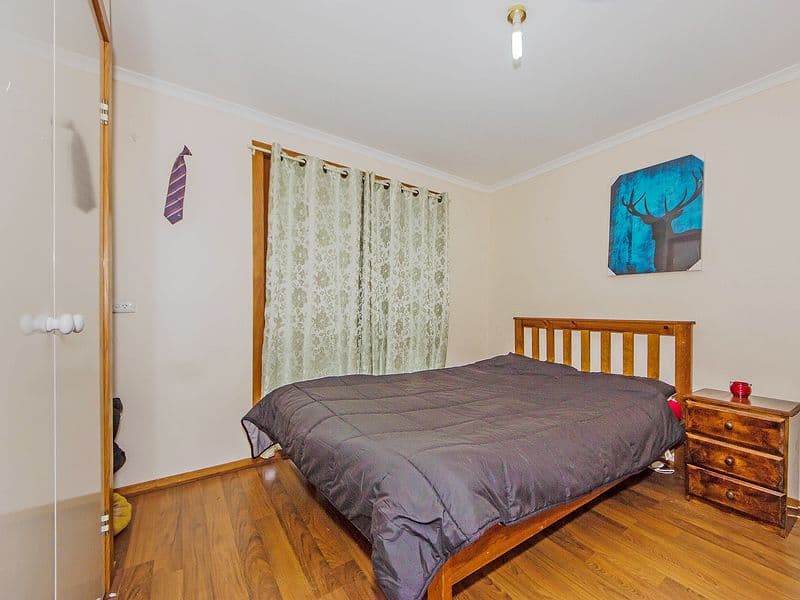 8 Kramer Street, Werribee VIC 3030, Werribee - Thumbnail 8