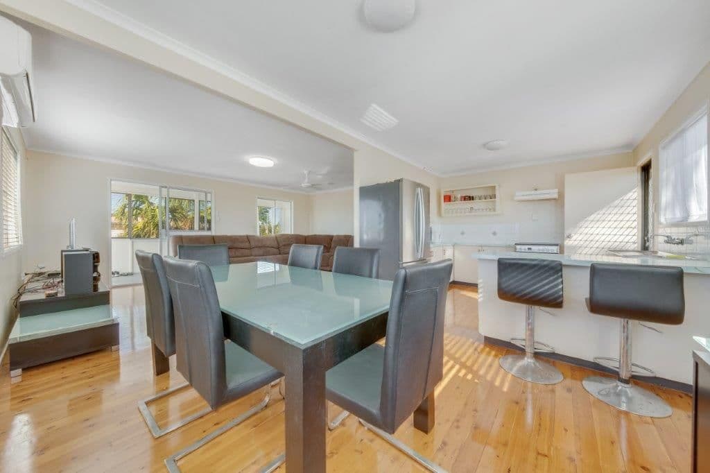 2 Payne Street, Clinton QLD 4680, Clinton - Thumbnail 4