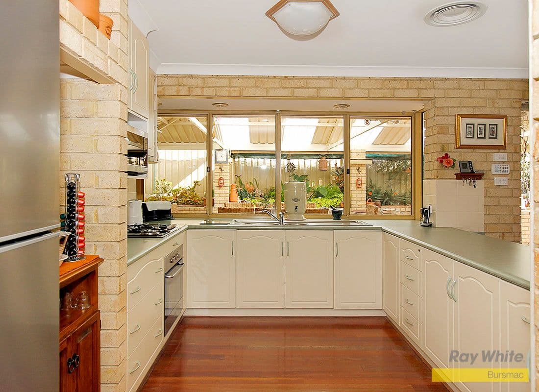 16 Henty Loop, WOODVALE WA 6026, Woodvale - Thumbnail 3
