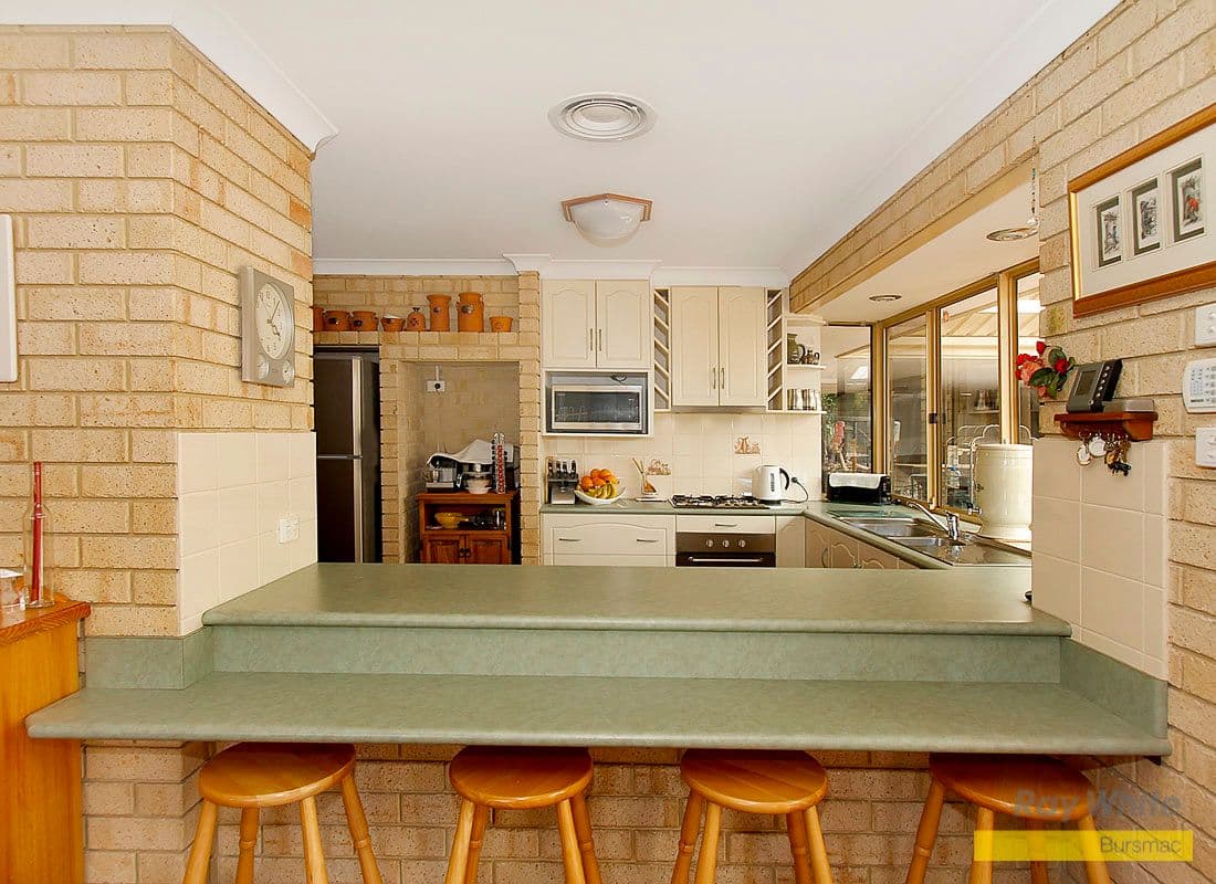 16 Henty Loop, WOODVALE WA 6026, Woodvale - Thumbnail 4