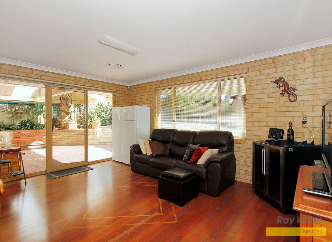16 Henty Loop, WOODVALE WA 6026, Woodvale - Thumbnail 6