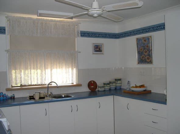 7 Chenoweth Crescent   PARSONS Beach, BLUFF BEACH SA 5575, Bluff Beach - Thumbnail 3