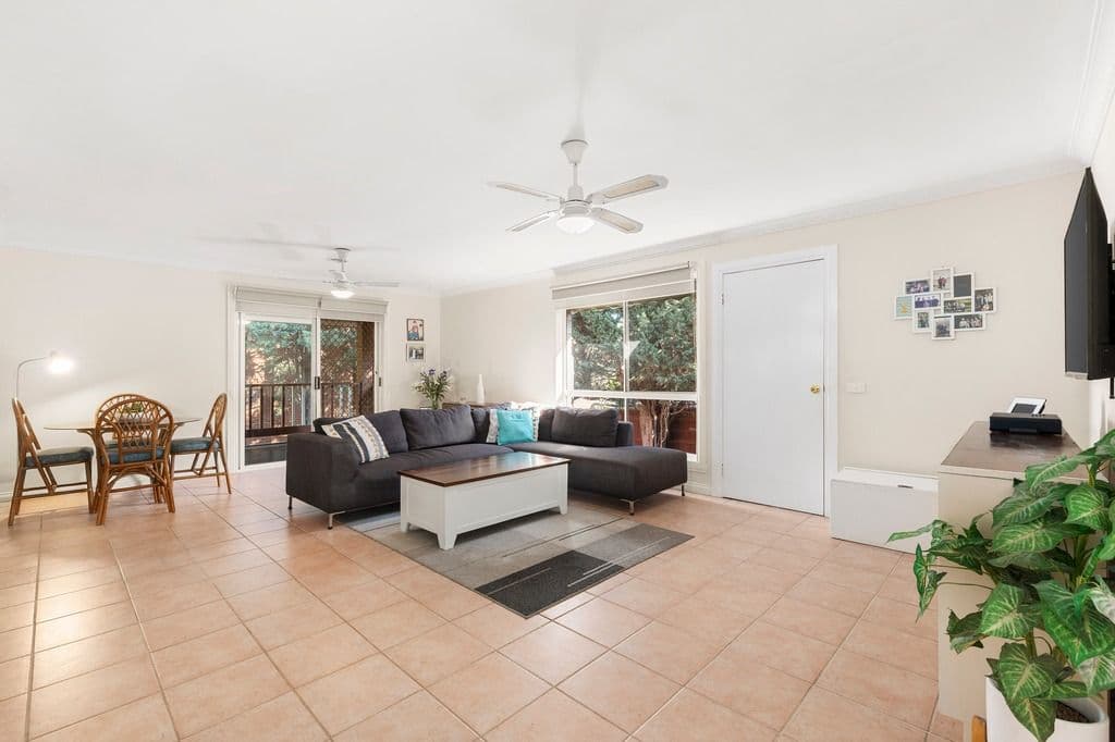 8 Laurina Turn, Mill Park VIC 3082, Mill Park - Thumbnail 4
