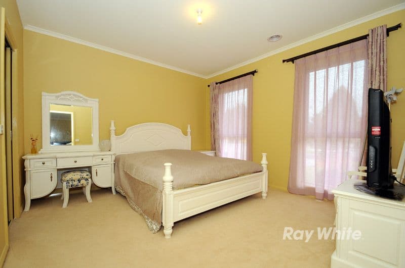 21 Ross Street, FERNTREE GULLY VIC 3156, Ferntree Gully - Thumbnail 7