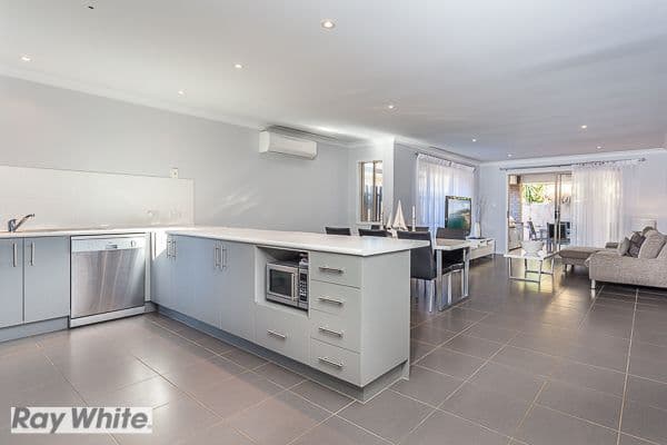 12 Vanilla Avenue, GRIFFIN QLD 4503, Griffin - Thumbnail 2