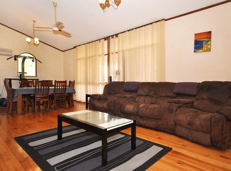 26 Oakridge Road, Aberfoyle Park SA 5159, Aberfoyle Park - Thumbnail 4