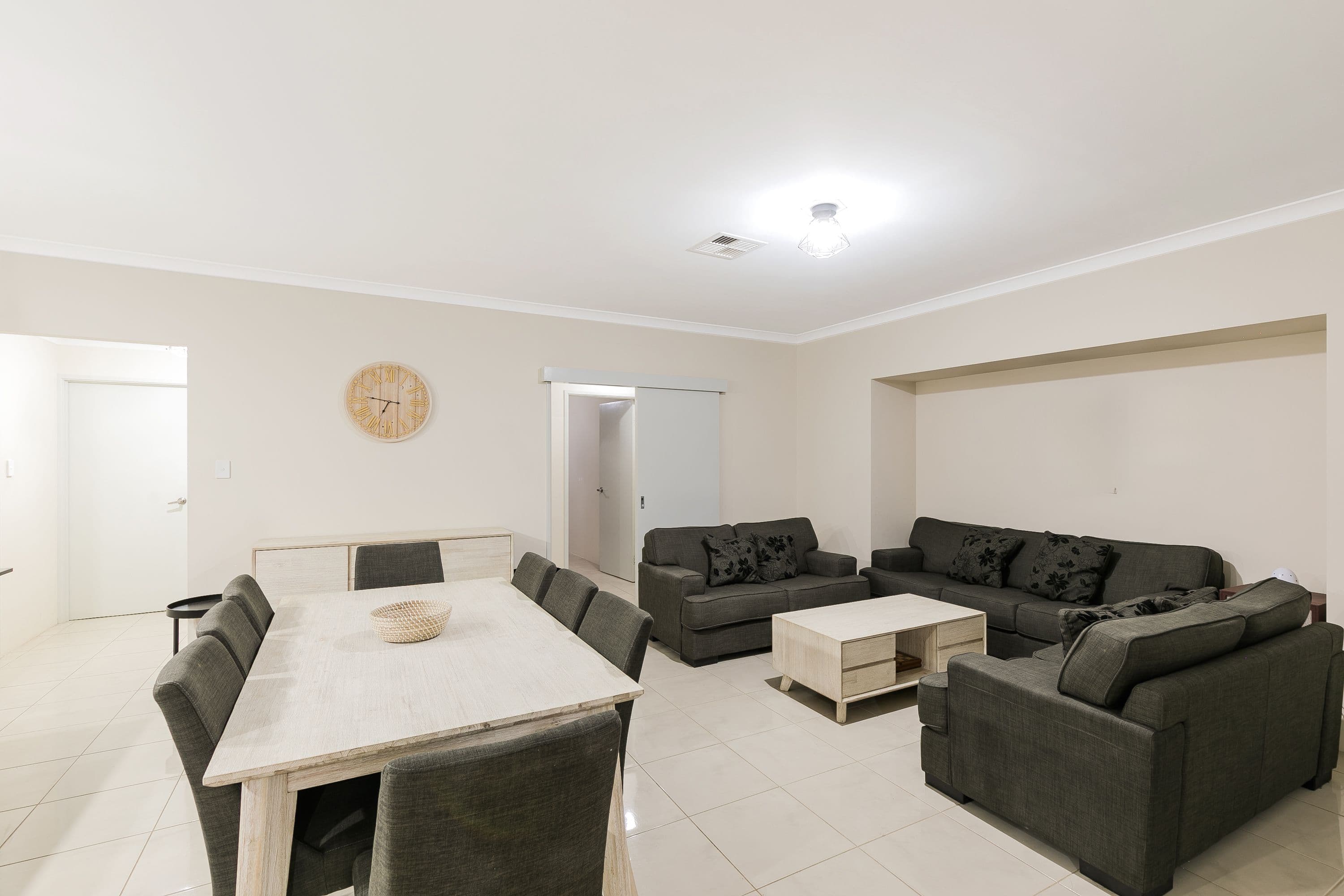 4 Bradley Street, Southern River WA 6110, Southern River - Thumbnail 4