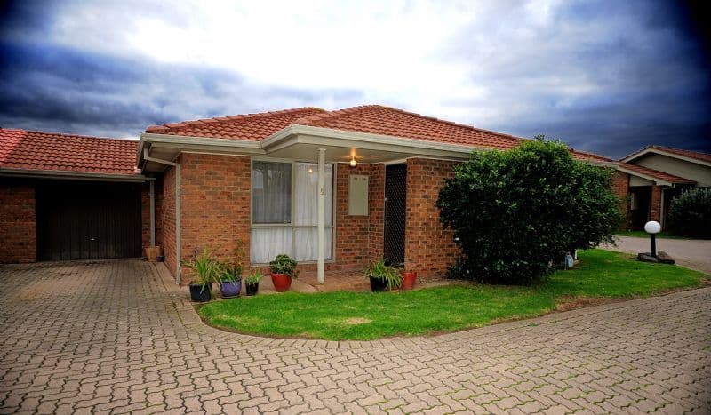 Unit 9, 112a Mickleham Road, TULLAMARINE VIC 3043, Tullamarine - Image 1