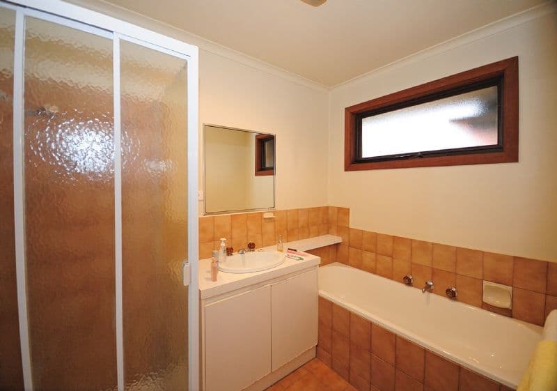 Unit 9, 112a Mickleham Road, TULLAMARINE VIC 3043, Tullamarine - Thumbnail 5