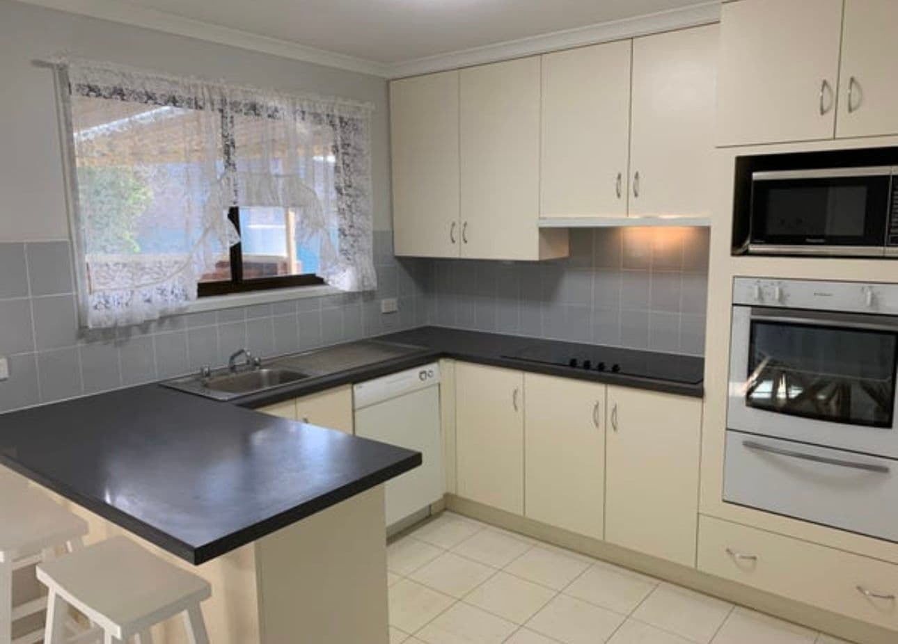 3 Riddle Court, Griffith NSW 2680, Griffith - Thumbnail 3