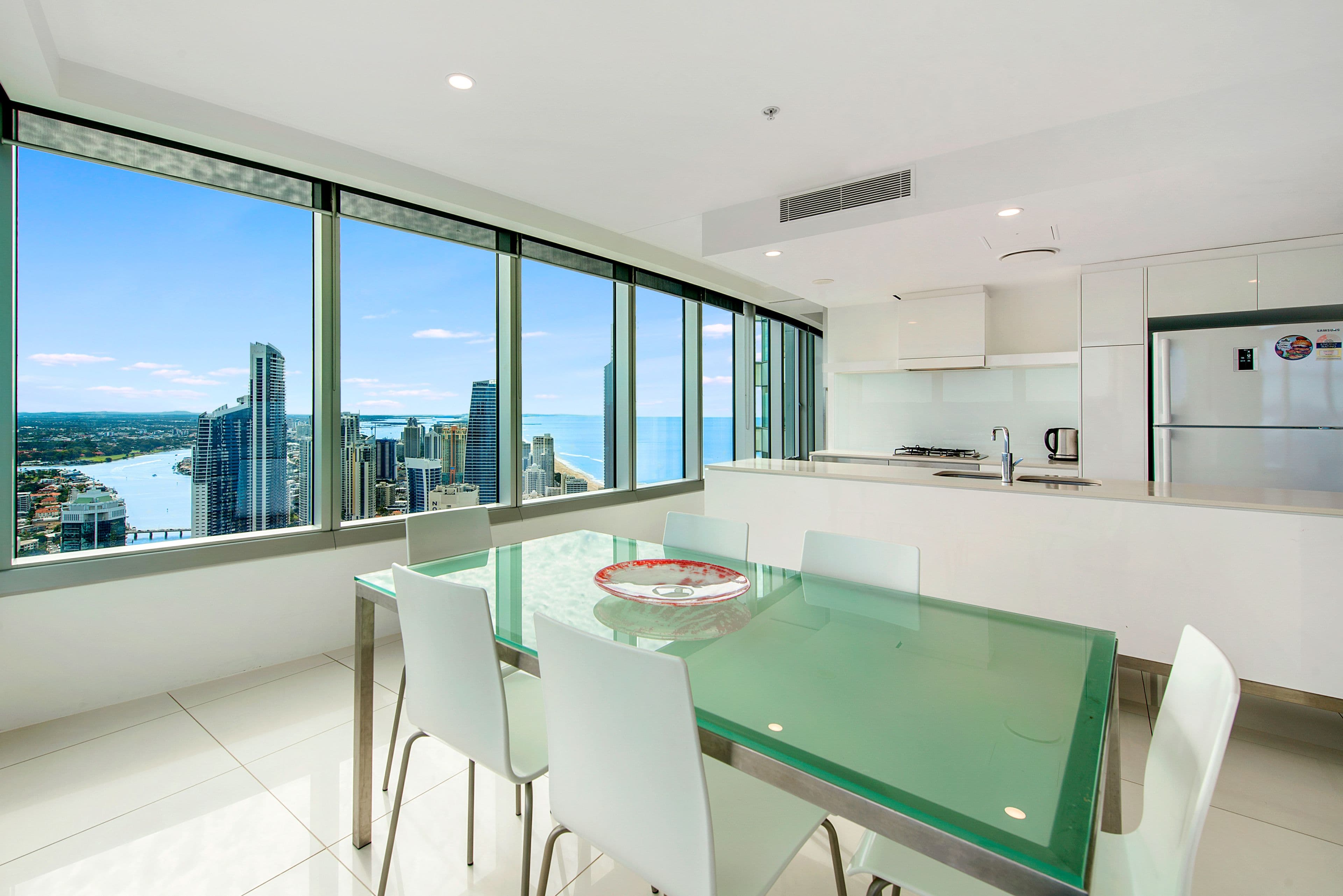 9 Hamilton Avenue, Surfers Paradise QLD 4217, Surfers Paradise - Image 1