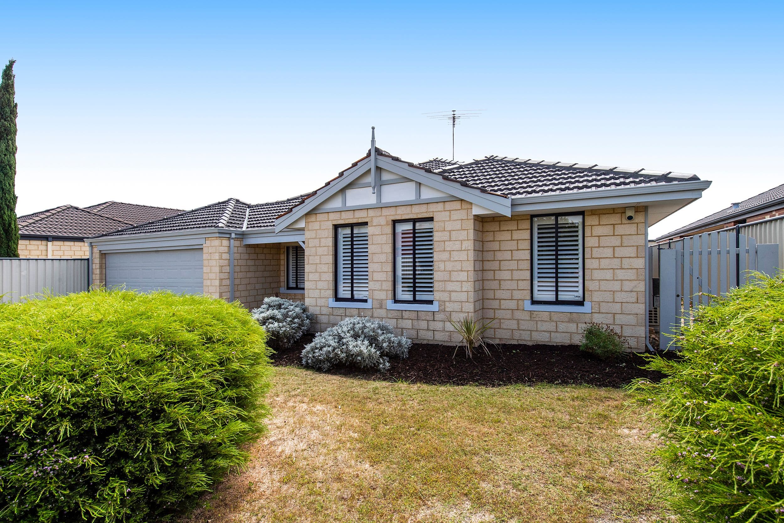 14 Pineknoll Gardens, Meadow Springs WA 6210, Meadow Springs - Thumbnail 4