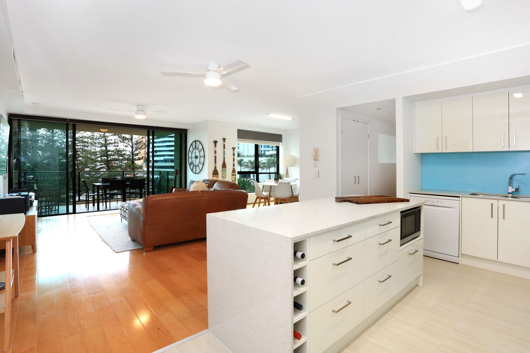 305 'Broadbeach on the Park' 2685 Gold Coast Highway, Broadbeach QLD 4218, Broadbeach - Thumbnail 7