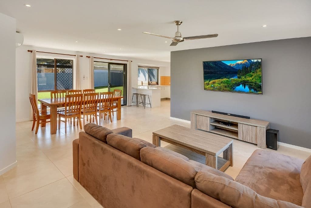 27 Malumba Drive, Currimundi QLD 4551, Currimundi - Thumbnail 2