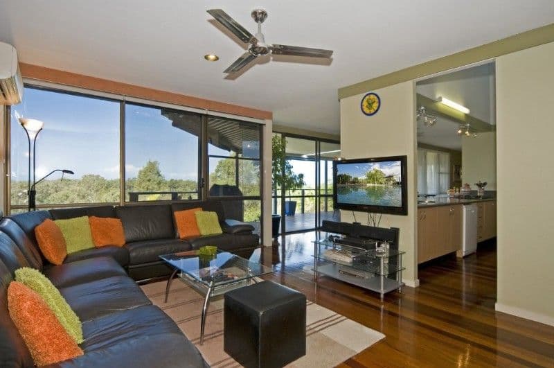 11 Dubbo Court, HELENSVALE QLD 4212, Helensvale - Thumbnail 5