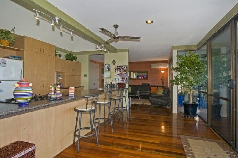 11 Dubbo Court, HELENSVALE QLD 4212, Helensvale - Thumbnail 7