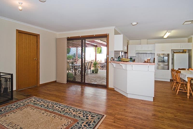 11 Market Place, NAIRNE SA 5252, Nairne - Thumbnail 2