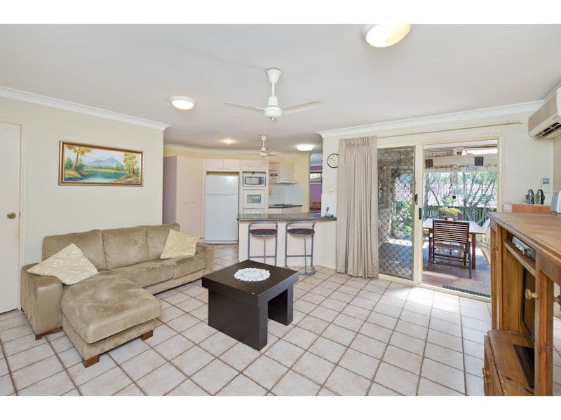 52 Falconglen Place, FERNY GROVE QLD 4055, Ferny Grove - Thumbnail 3