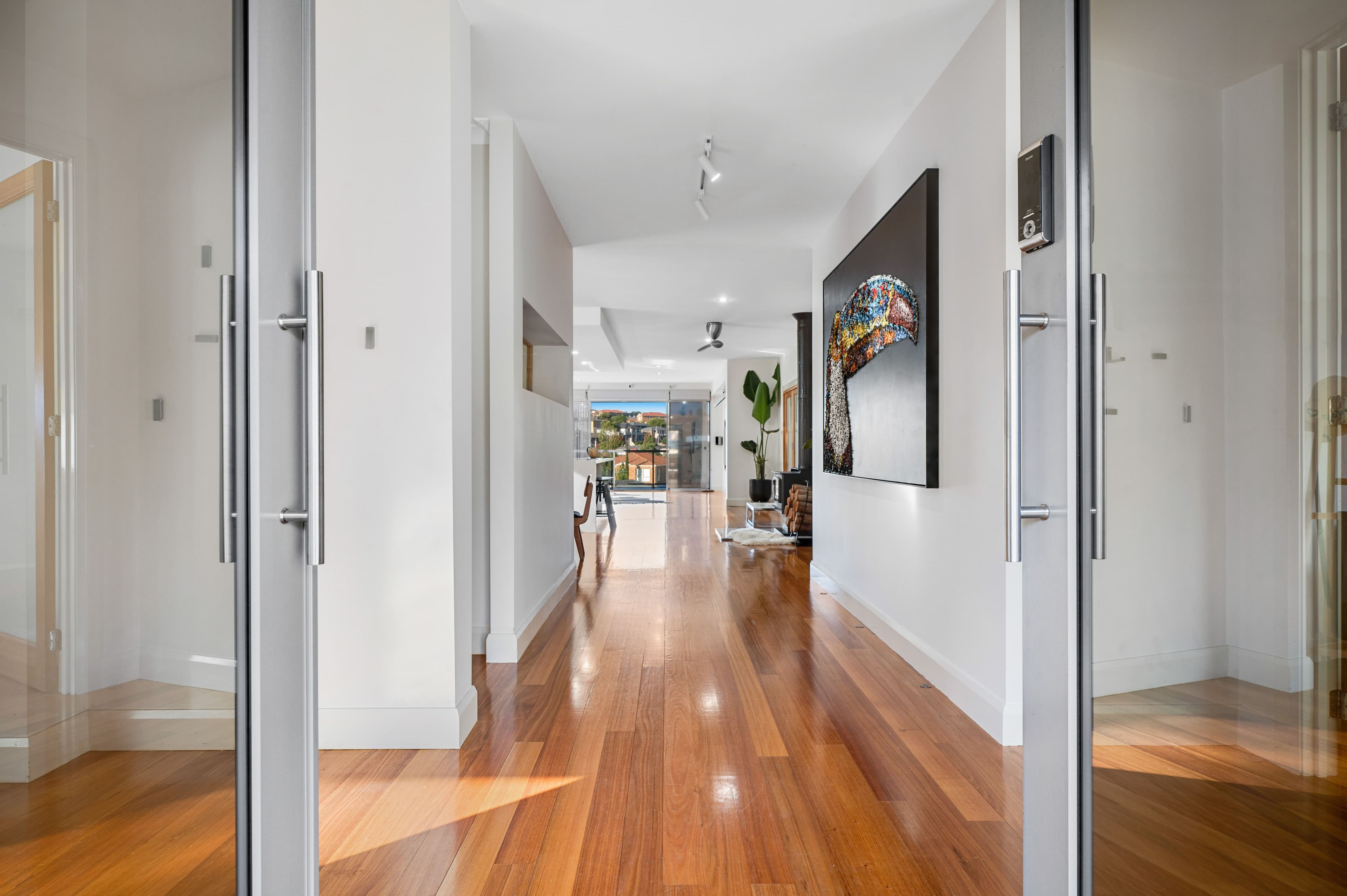 8 Maclaren Court, Greenvale VIC 3059, Greenvale - Thumbnail 2