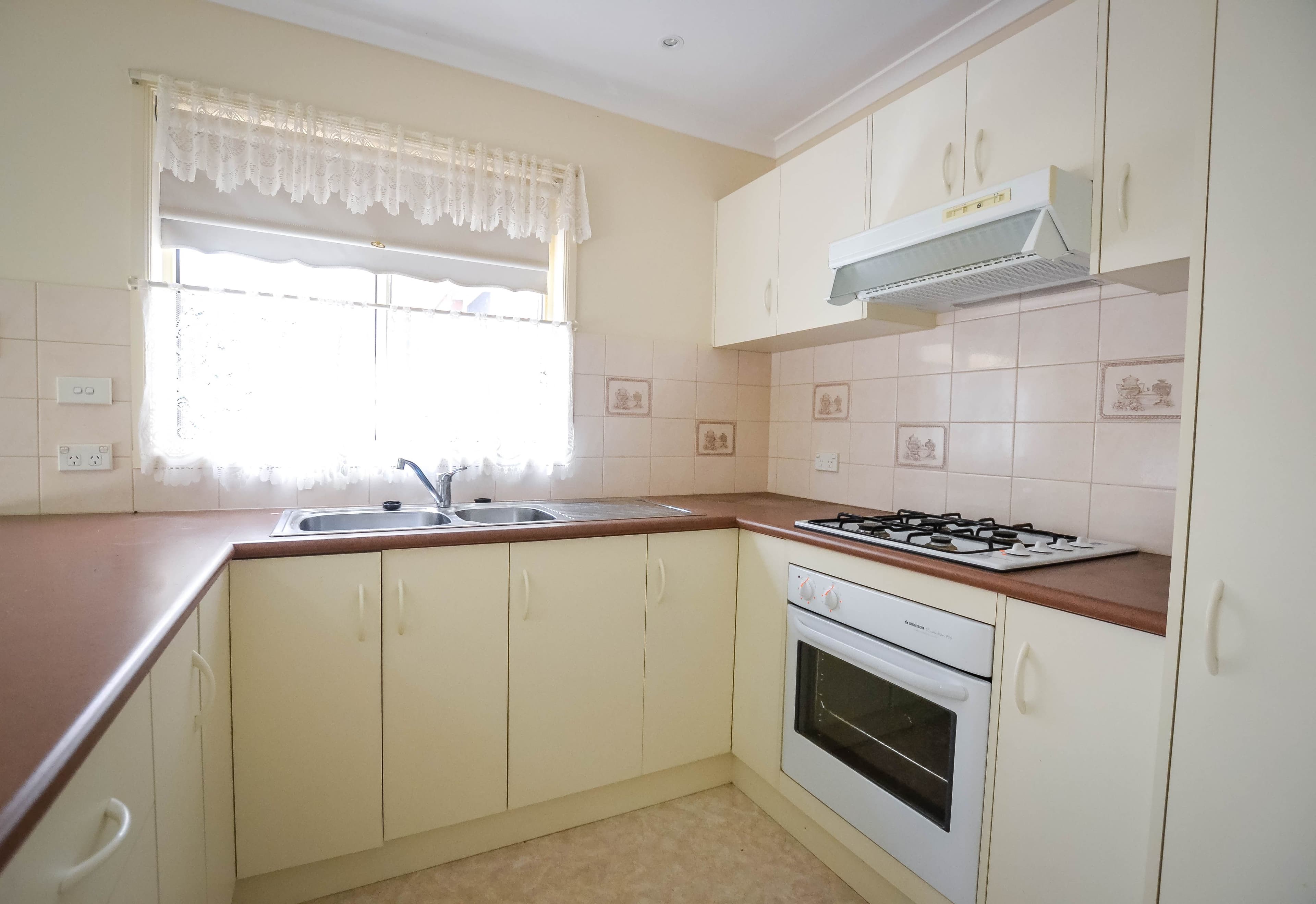 10 The Terrace, Kennington VIC 3550, Kennington - Thumbnail 2
