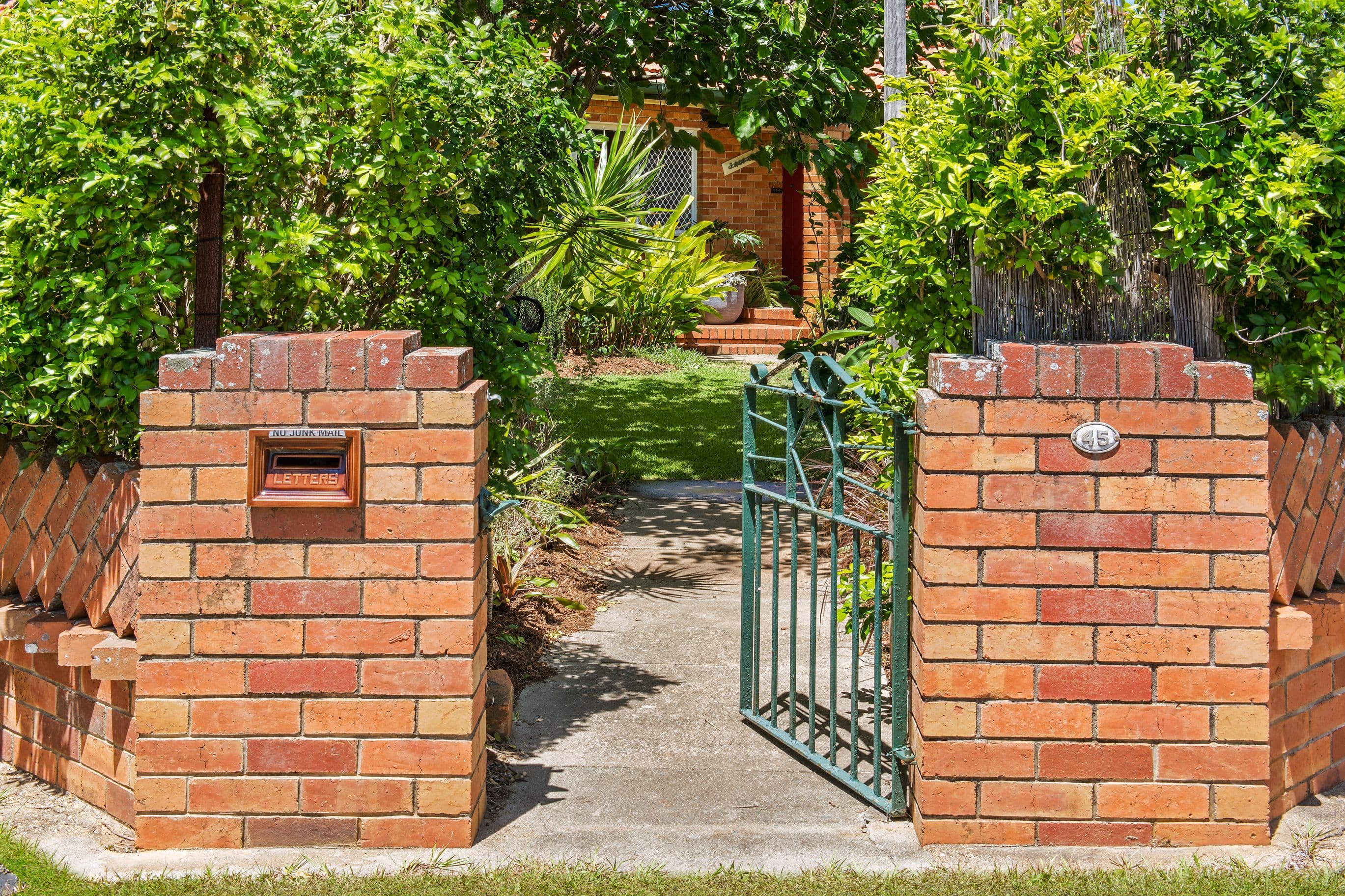 45 Albert Street, Margate QLD 4019, Margate - Thumbnail 2