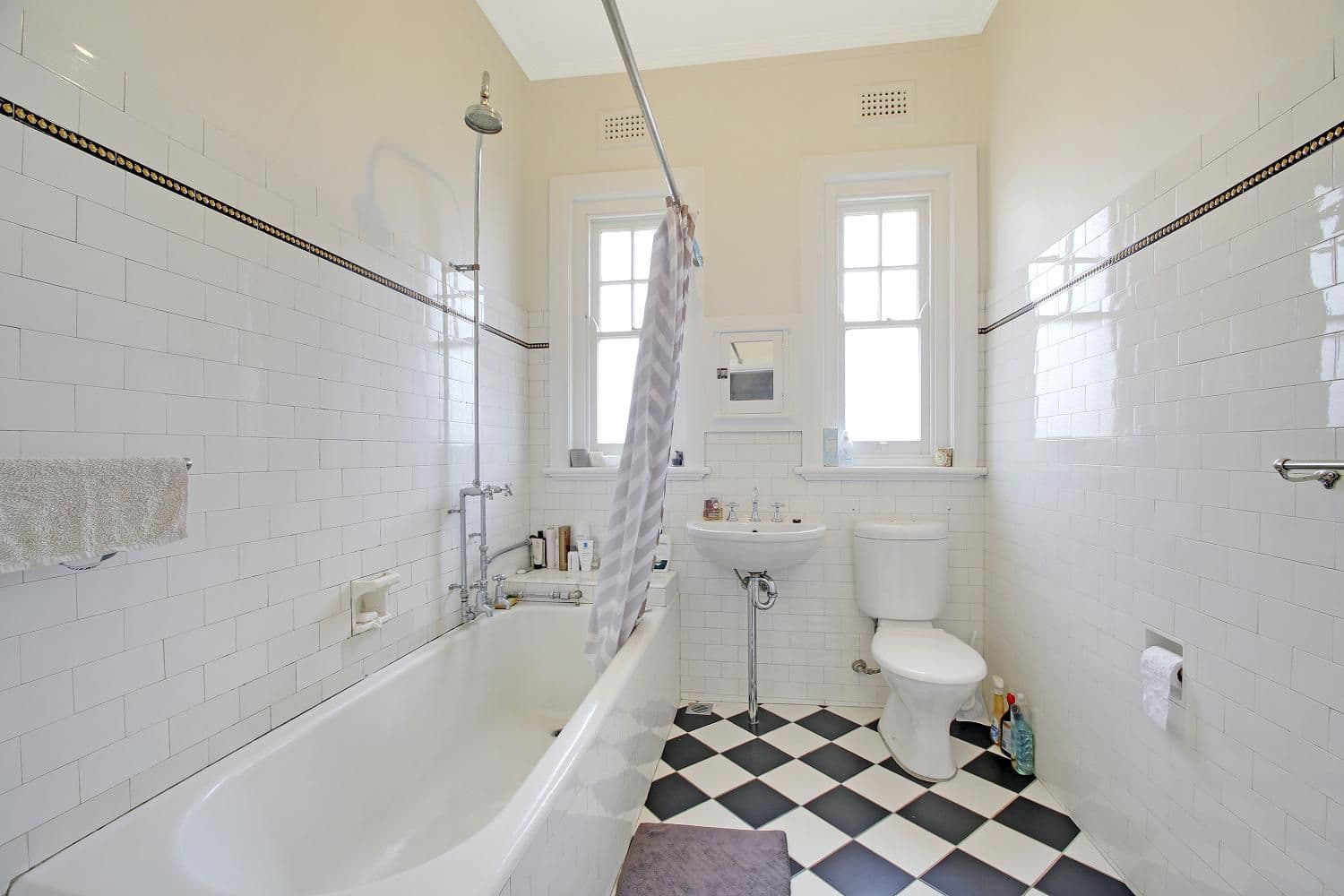 28 Lorne Street, Goulburn NSW 2580, Goulburn - Thumbnail 5