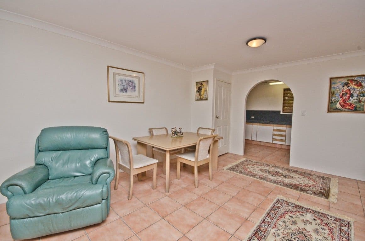 6 18 Peter Parade, MERMAID WATERS QLD 4218, Mermaid Waters - Thumbnail 4