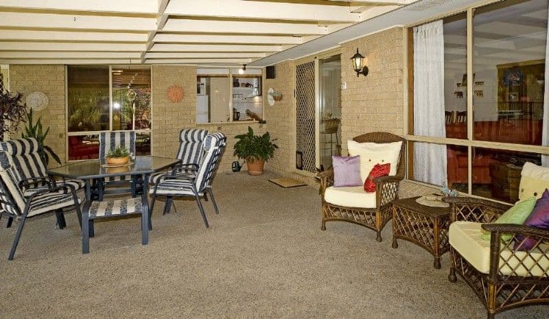 13 Menzies Close, ARUNDEL QLD 4214, Arundel - Thumbnail 4