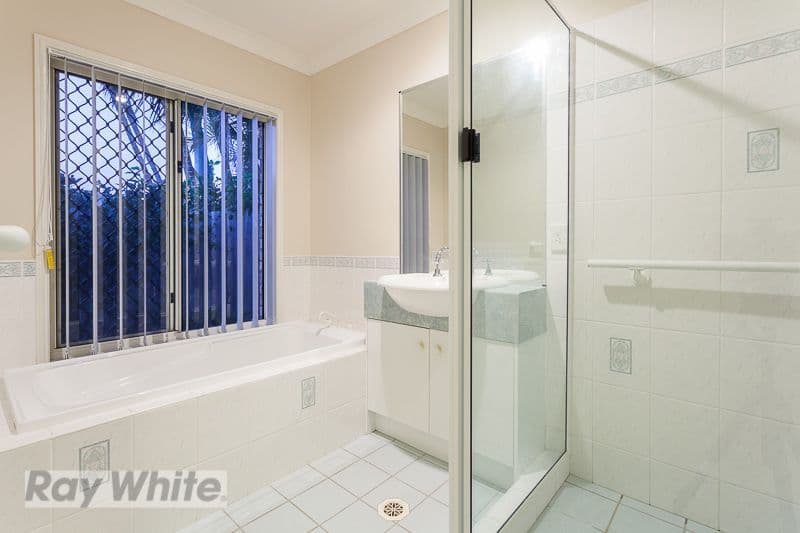 10 Marjorie Buckler Avenue, Redland Bay QLD 4165, Redland Bay - Thumbnail 8