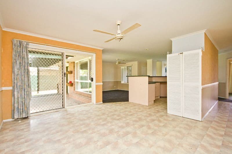 8 Elaine Court, DECEPTION BAY QLD 4508, Deception Bay - Thumbnail 3