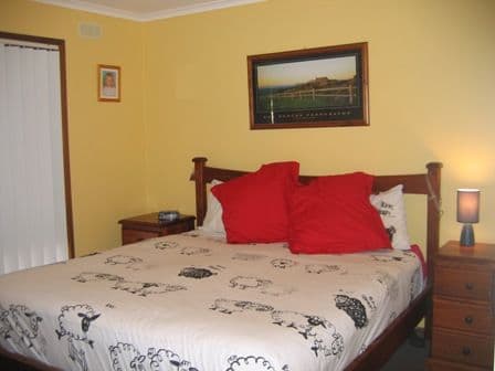 124 Redlands Road, COROWA NSW 2646, Corowa - Thumbnail 5