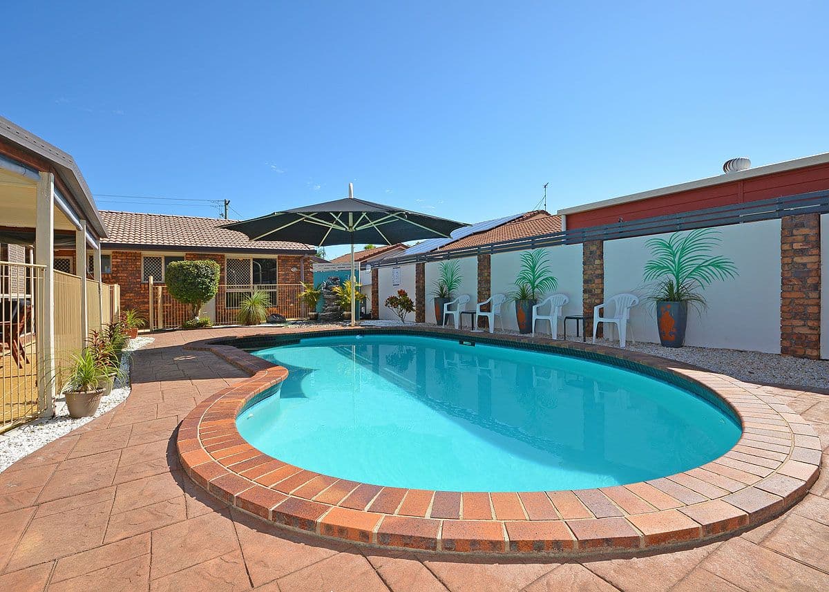 57 Oleander Avenue, Kawungan QLD 4655, Kawungan - Thumbnail 2