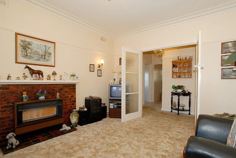 3  Bernard Street, CHELTENHAM VIC 3192, Cheltenham - Thumbnail 2