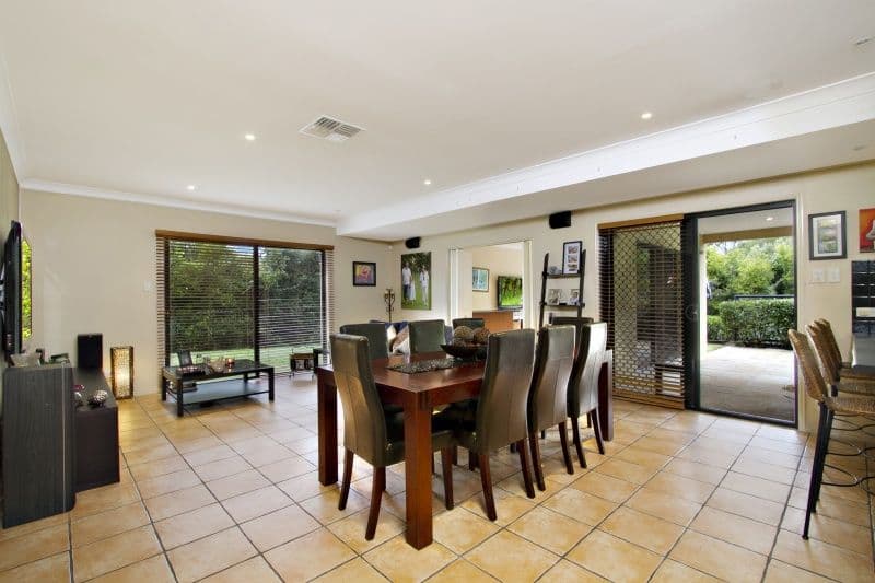 18 Riviera Court, CORNUBIA QLD 4130, Cornubia - Thumbnail 4