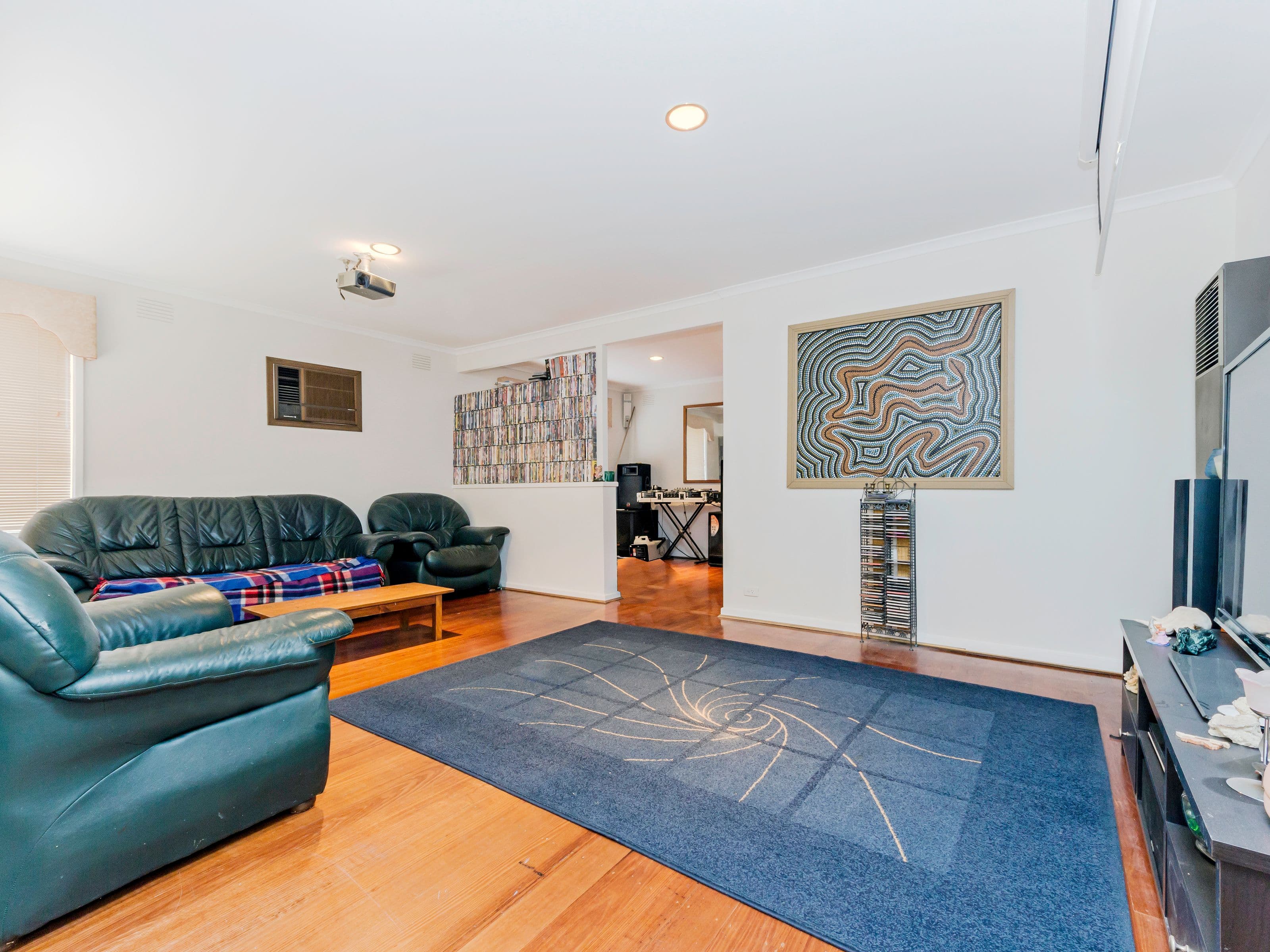 10 CANBERRA Avenue, Hoppers Crossing VIC 3029, Hoppers Crossing - Thumbnail 5