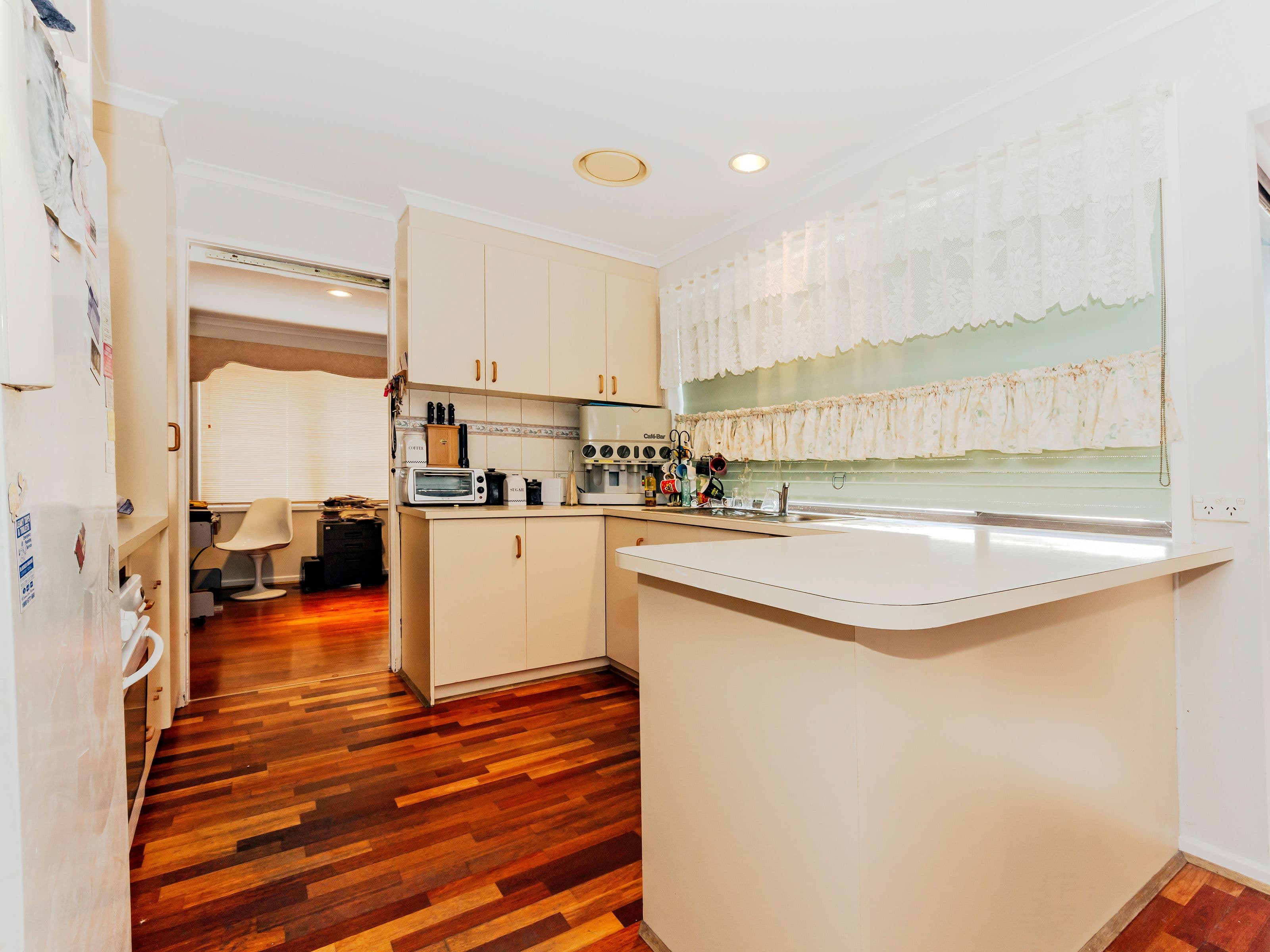 10 CANBERRA Avenue, Hoppers Crossing VIC 3029, Hoppers Crossing - Thumbnail 7