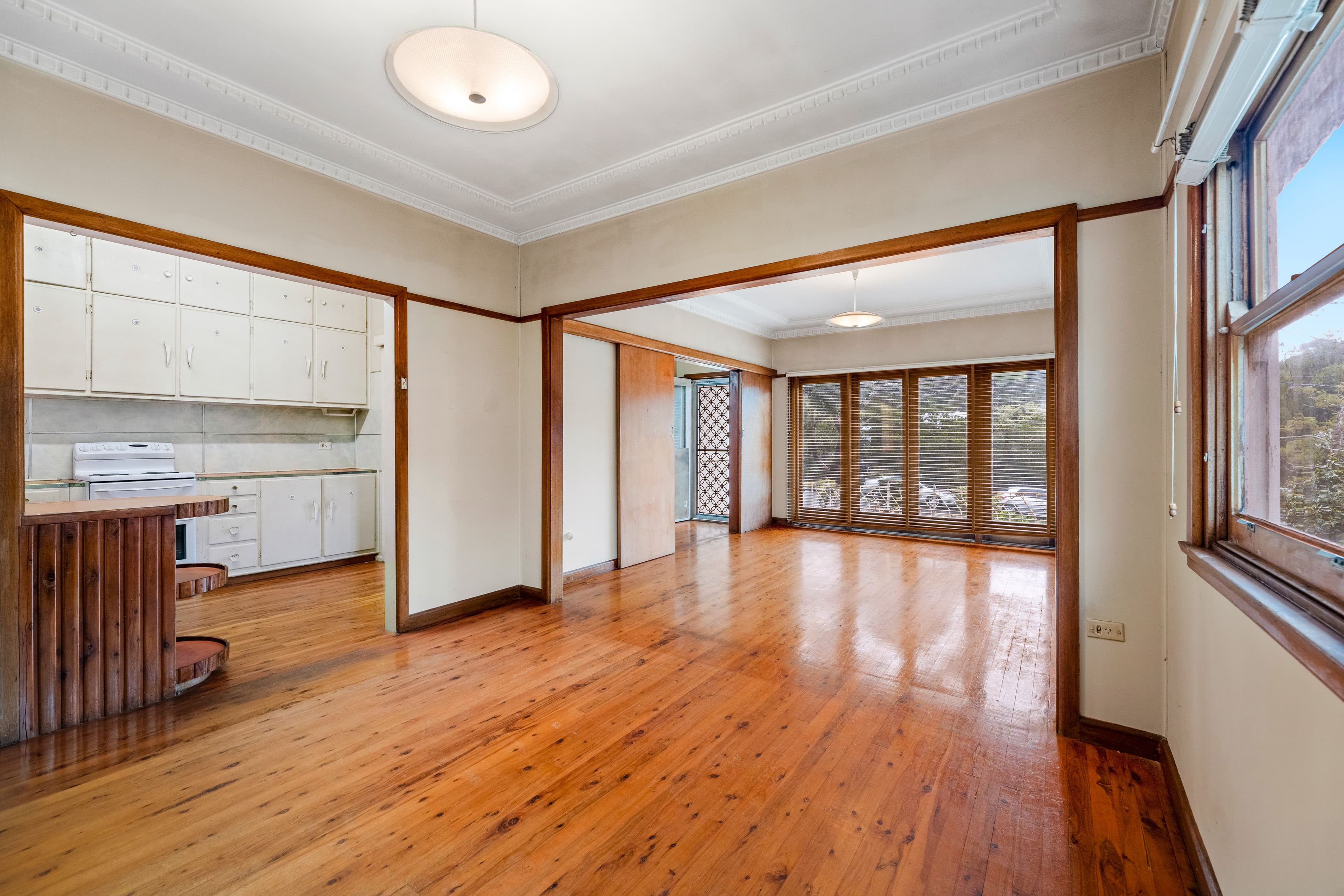 148 Wattle Road, Sutherland NSW 2232, Sutherland - Thumbnail 2