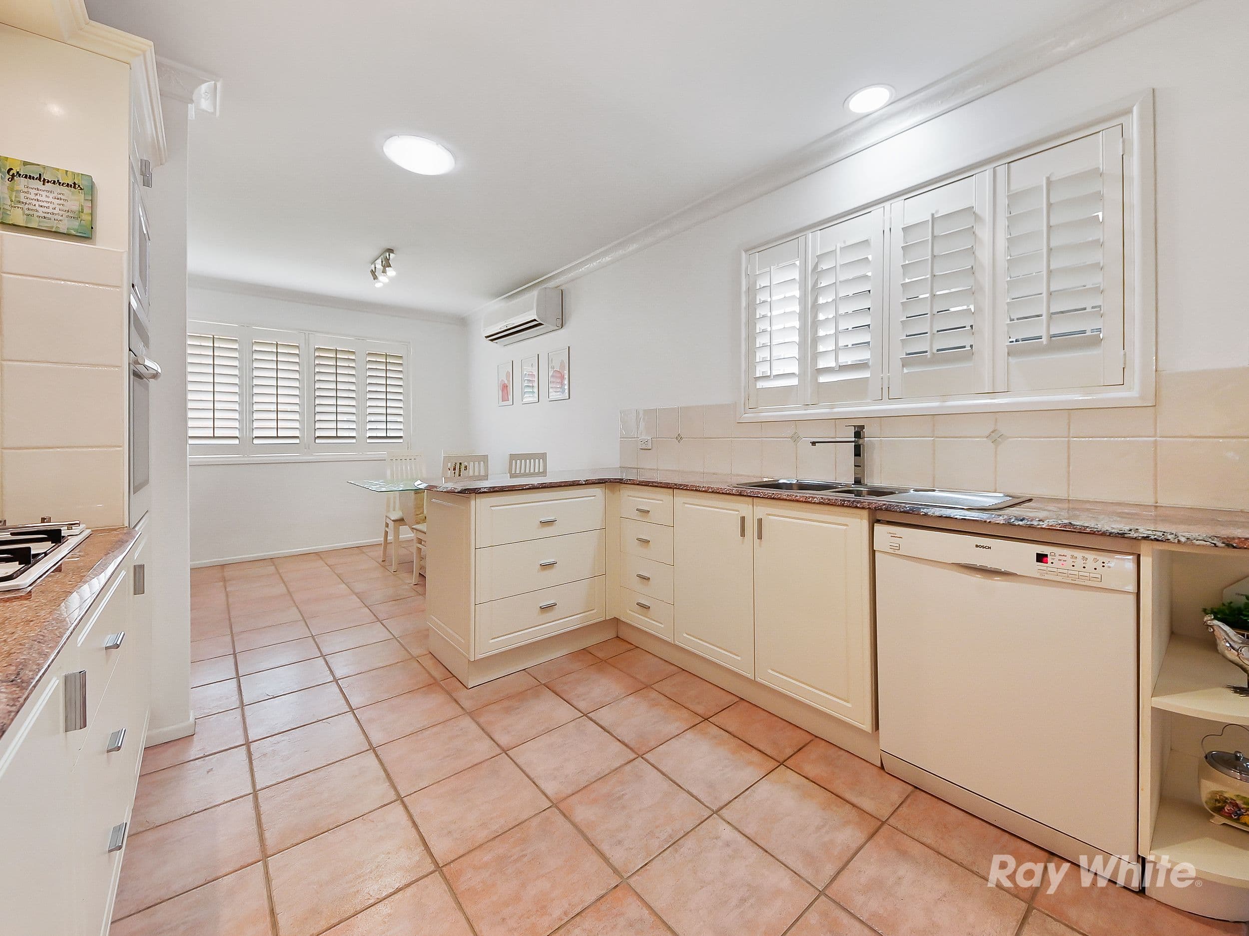 42 Tarwarri Street, Bracken Ridge QLD 4017, Bracken Ridge - Thumbnail 5
