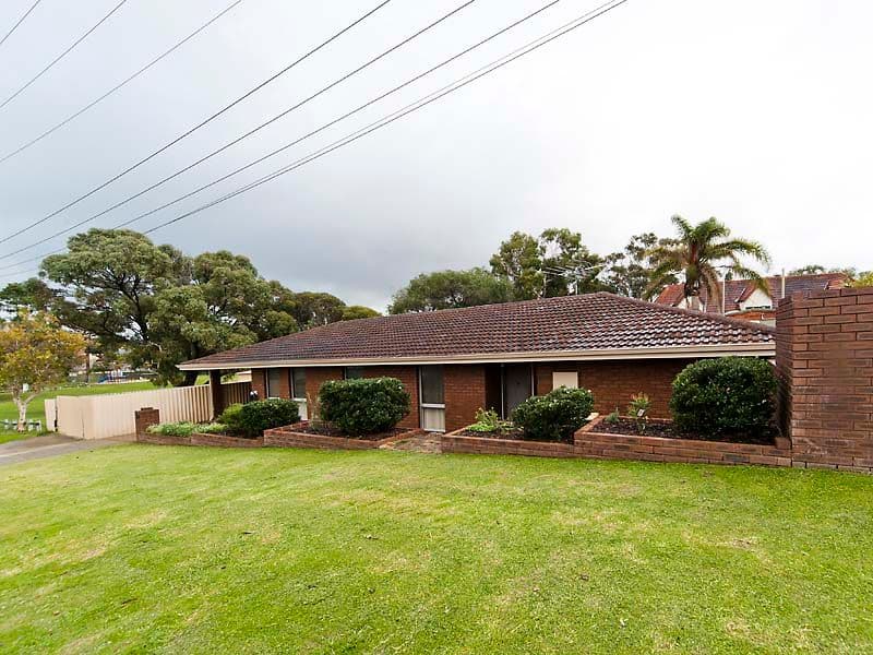 2 Stanford Road, KALLAROO WA 6025, Kallaroo - Image 1